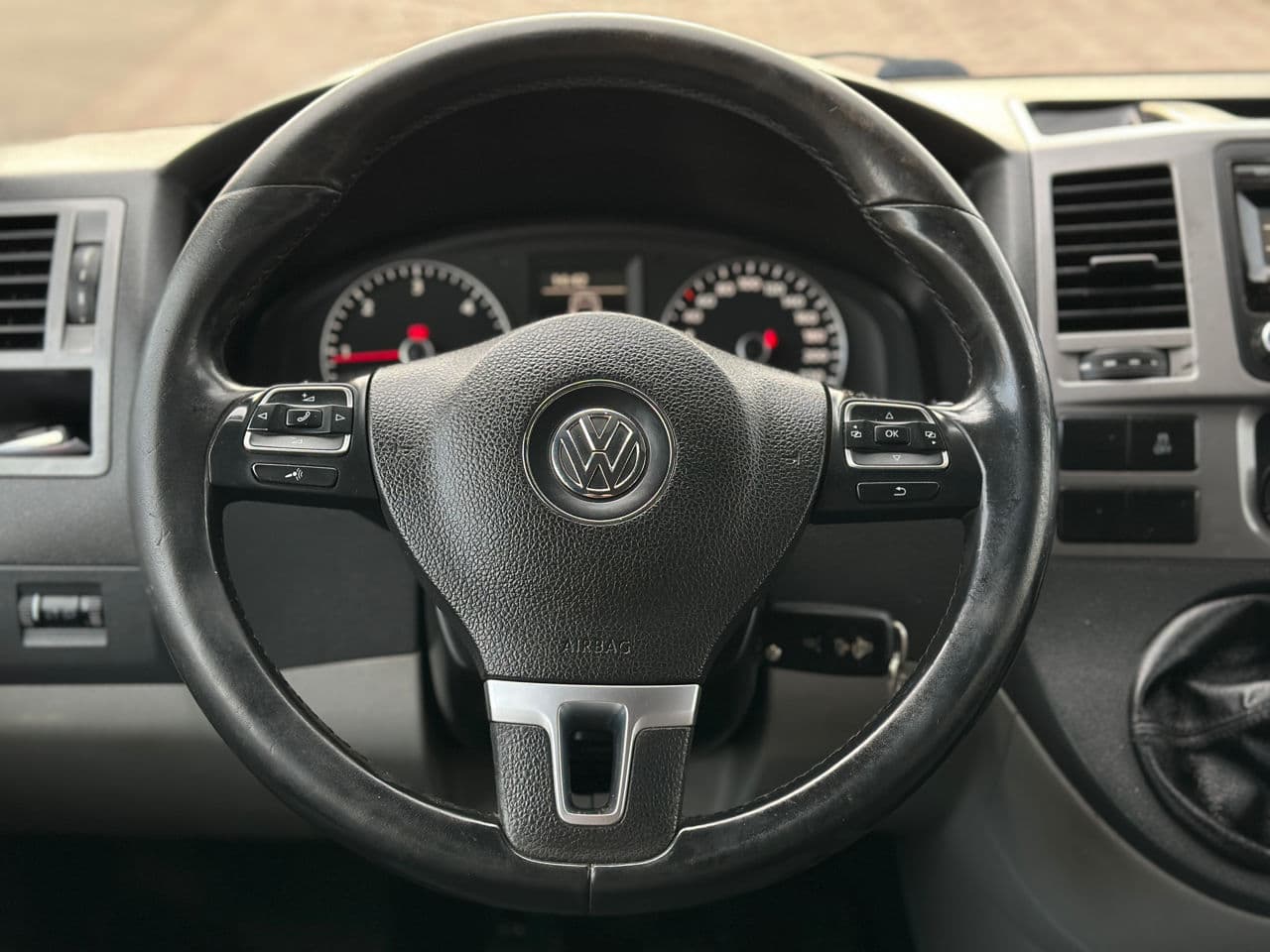 Volkswagen Transporter 2012 — Миниатюра 9
