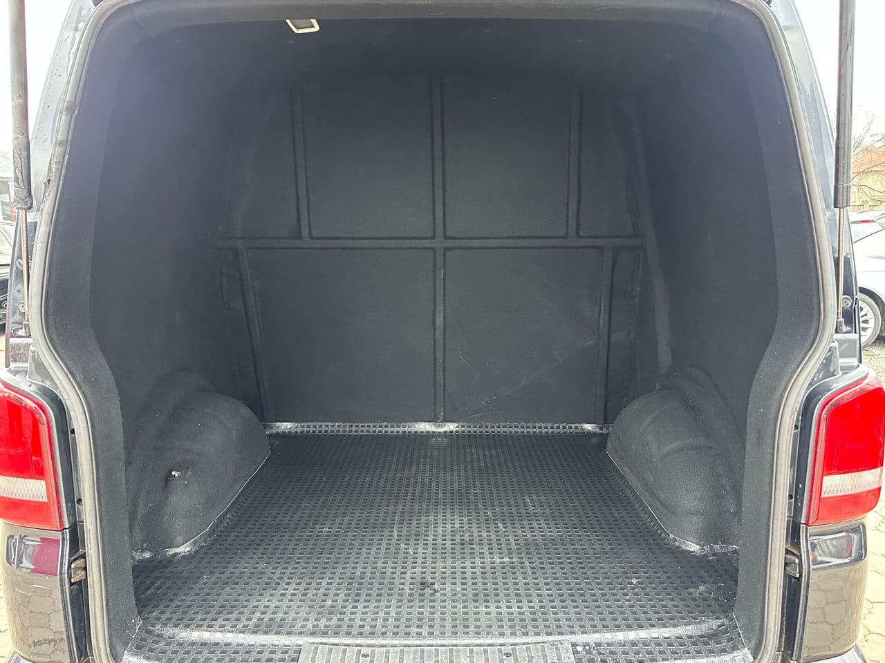 Volkswagen Transporter 2012 — Миниатюра 15
