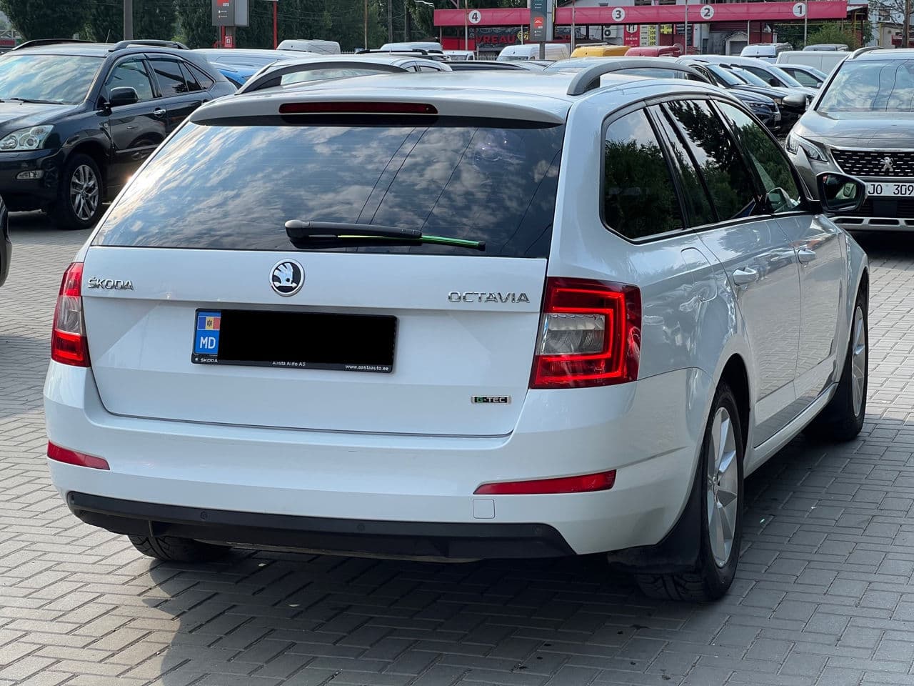 Skoda Octavia 2015 — Миниатюра 2