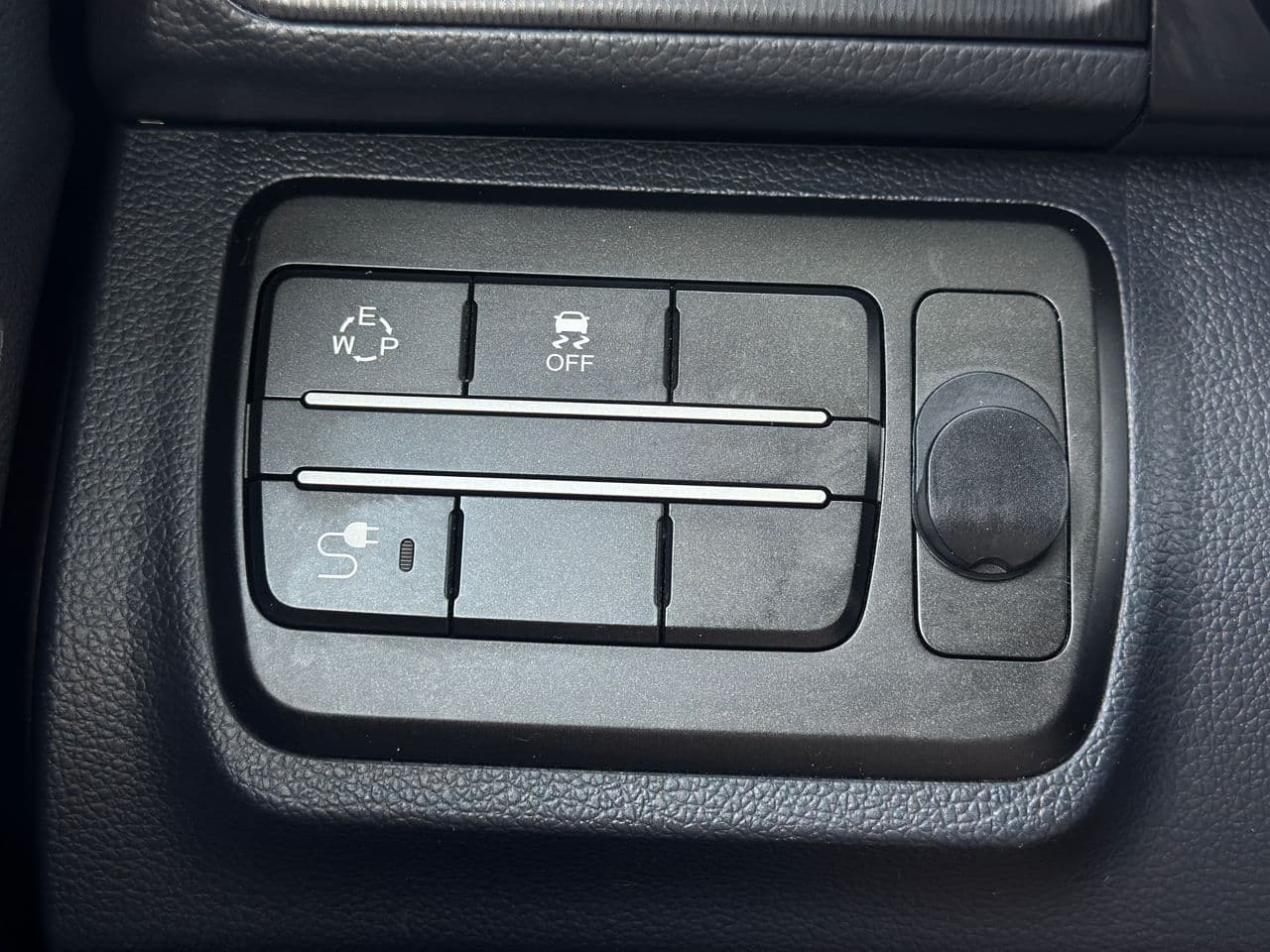 SsangYong Tivoli 2016 — Миниатюра 9