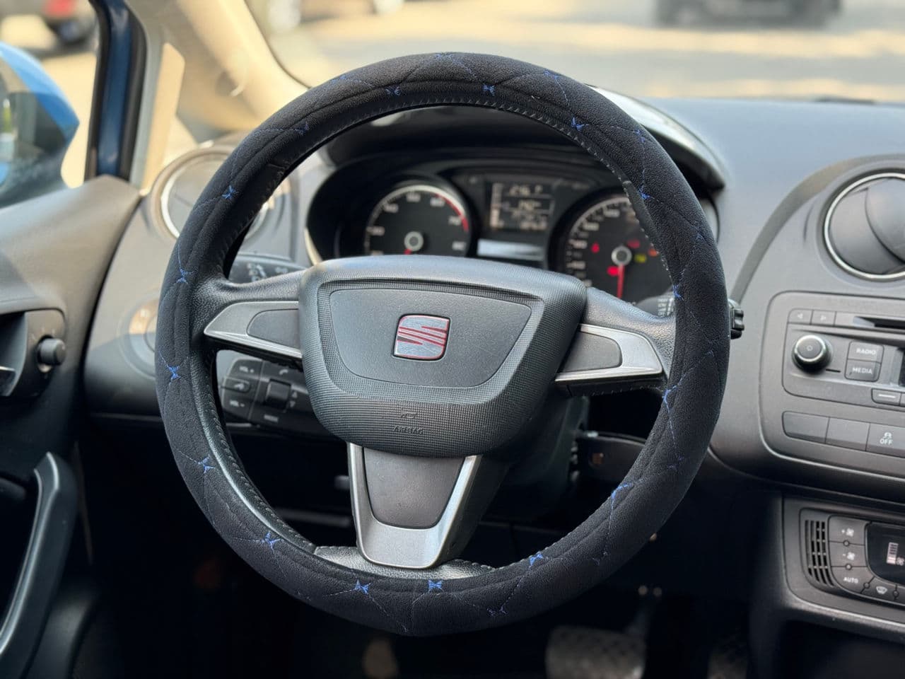 Seat Ibiza 2014 — Миниатюра 10
