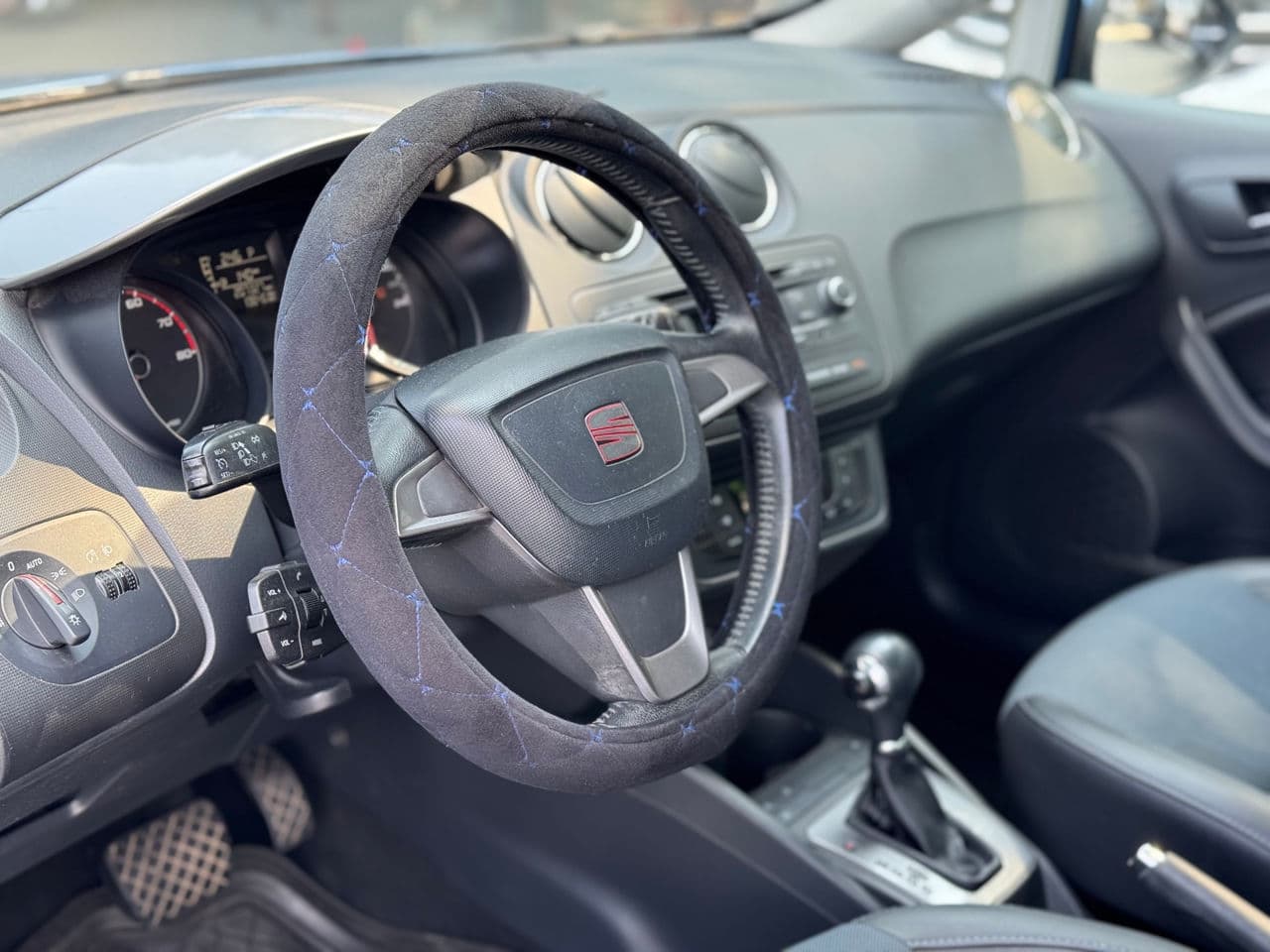 Seat Ibiza 2014 — Миниатюра 8
