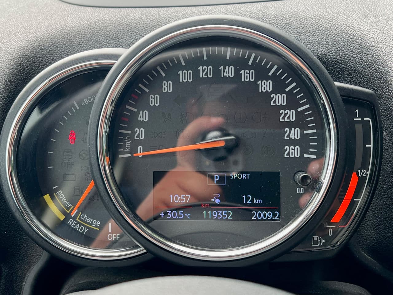 Mini Countryman Cooper S ALL4 2018 — Миниатюра 11