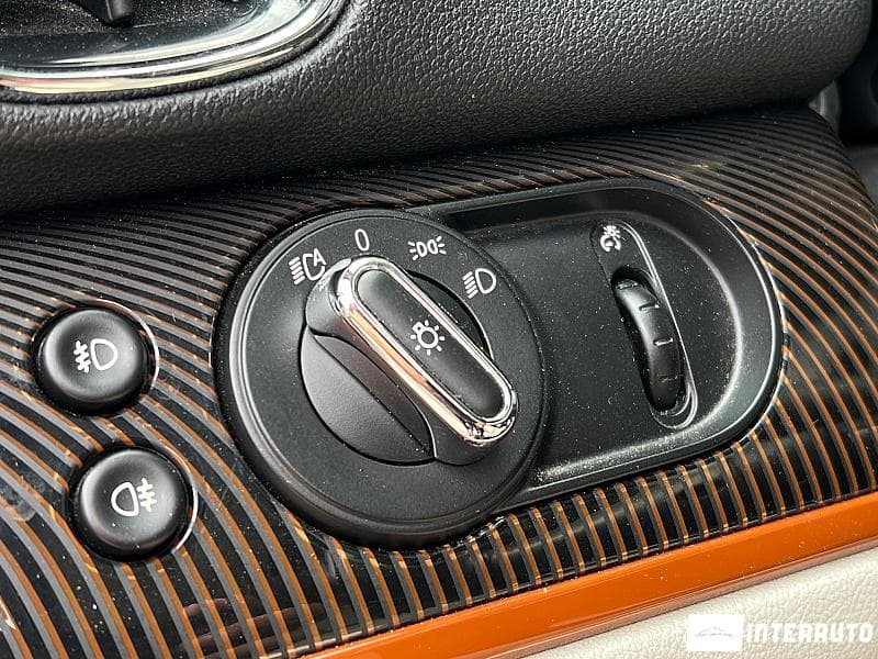Mini Countryman Cooper S ALL4 2018 — Миниатюра 7