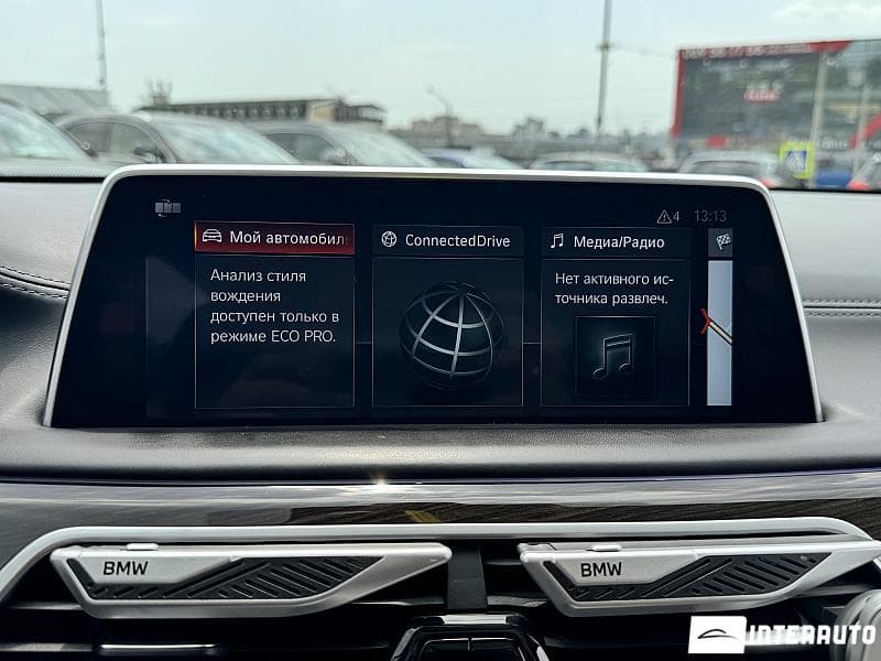 BMW 740 2017 — Миниатюра 10