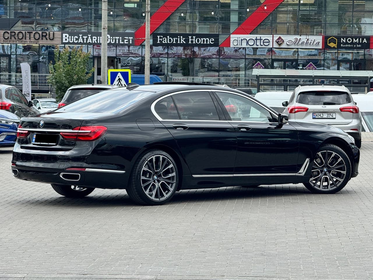 BMW 740 2017 — Миниатюра 3