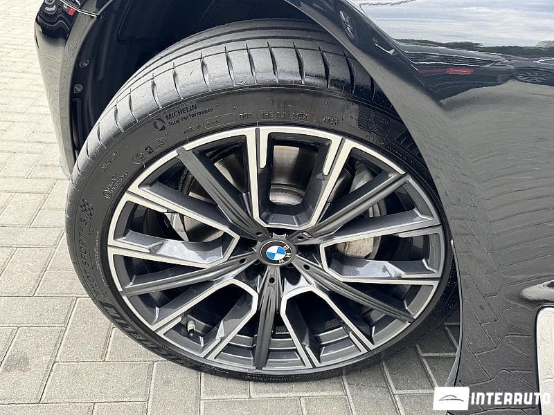 BMW 740 2017 — Миниатюра 20