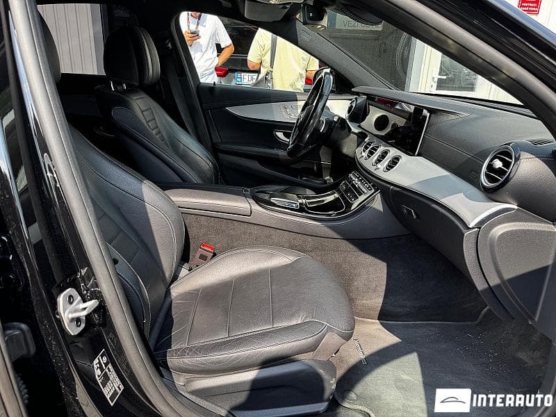 Mercedes E 300de 2020 — Миниатюра 7