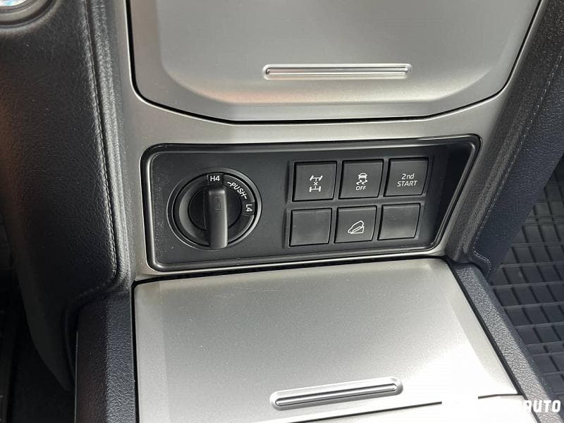Toyota Land Cruiser Prado 2023 — Миниатюра 16