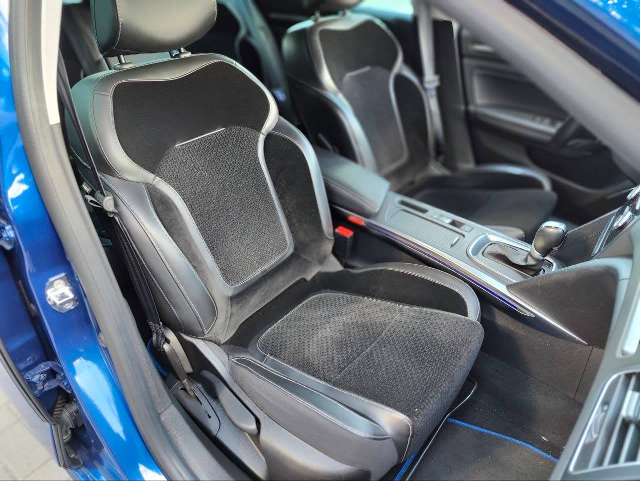 Renault Megane 2018 — Миниатюра 7