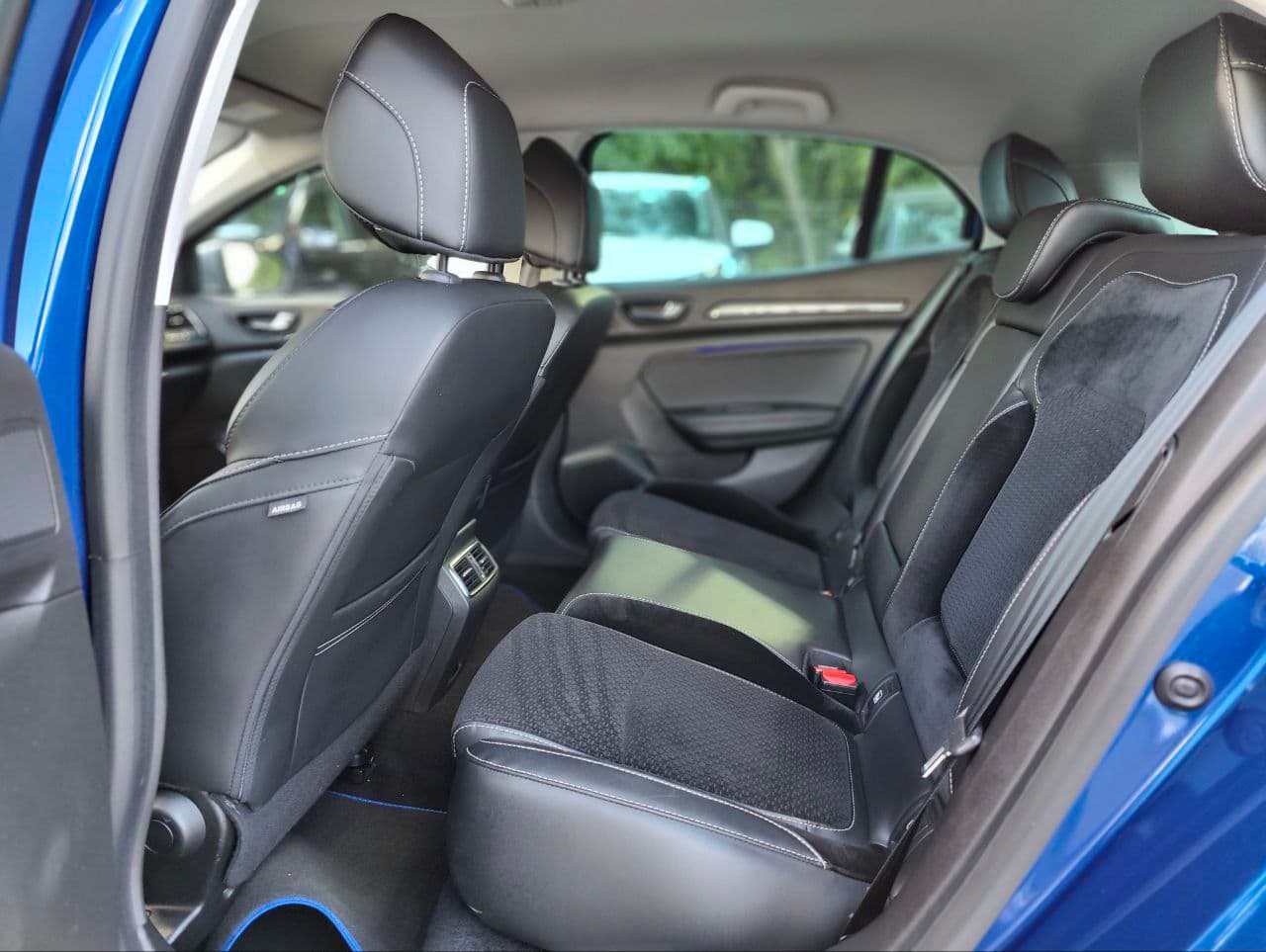 Renault Megane 2018 — Миниатюра 9