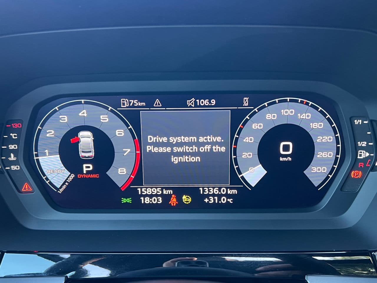 Audi S3 2023 — Миниатюра 12