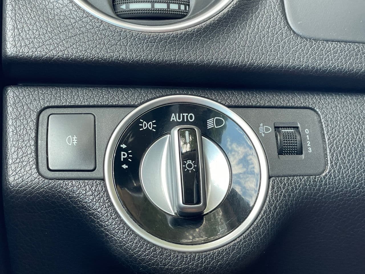 Mercedes C 180 2013 — Миниатюра 8