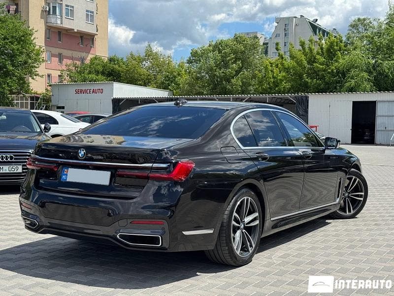 BMW 745e 2019 — Миниатюра 3