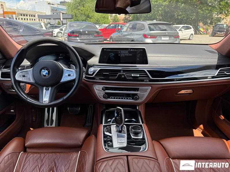 BMW 745e 2019 — Миниатюра 12