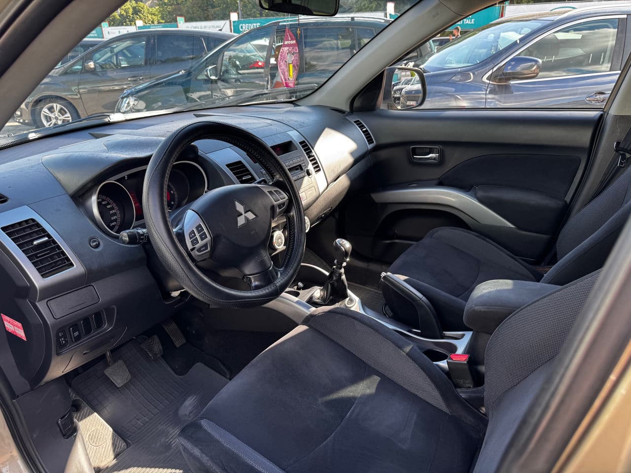 Mitsubishi Outlander XL 2008 — Миниатюра 5