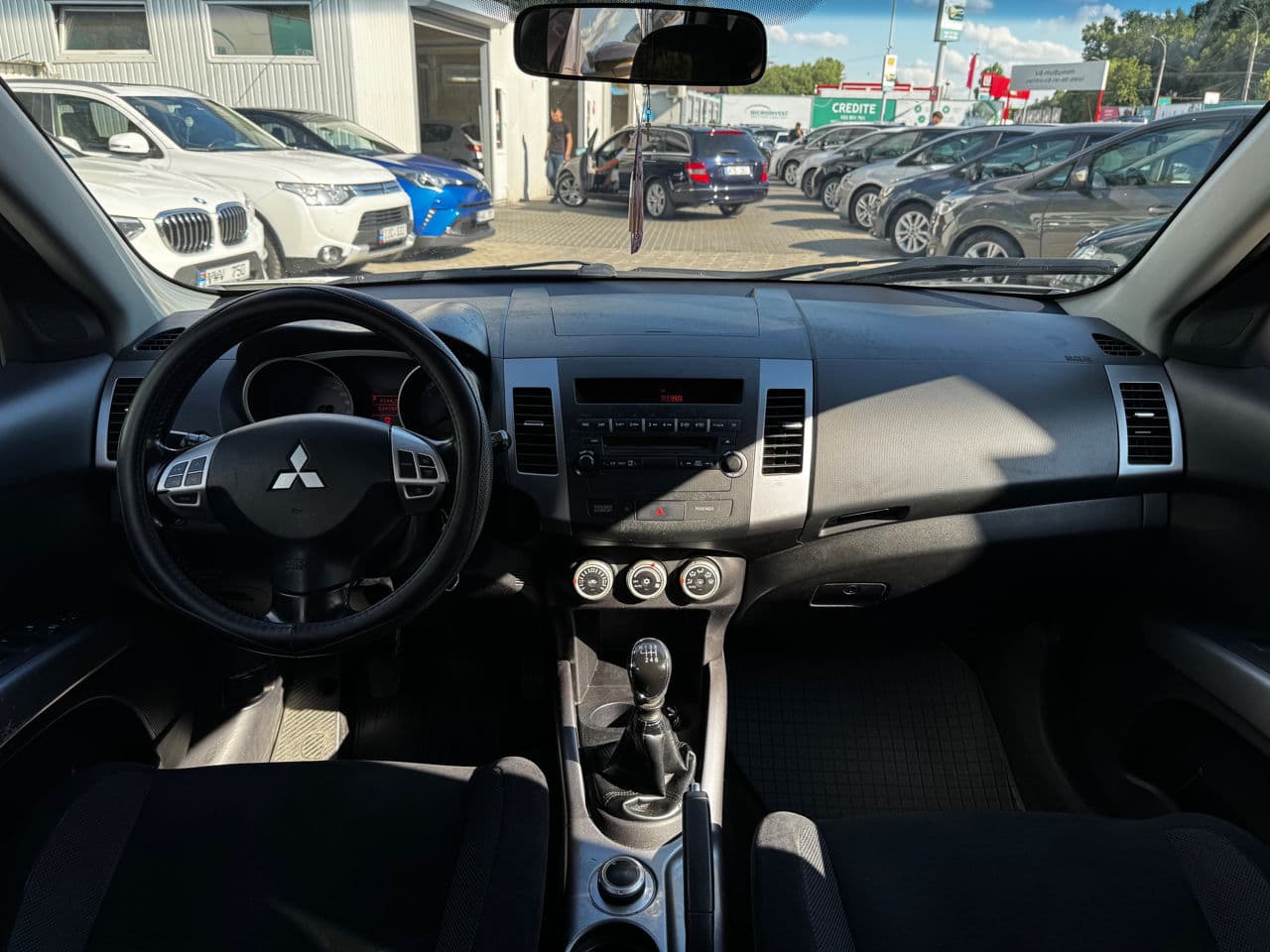Mitsubishi Outlander XL 2008 — Миниатюра 9