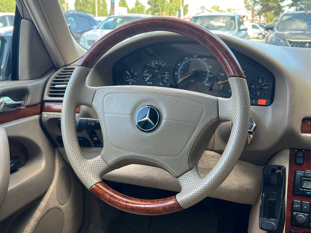 Mercedes S 320 1998 — Миниатюра 9