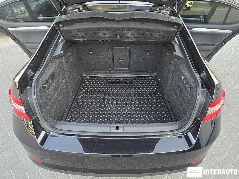 Skoda Superb 2016 — Миниатюра 18