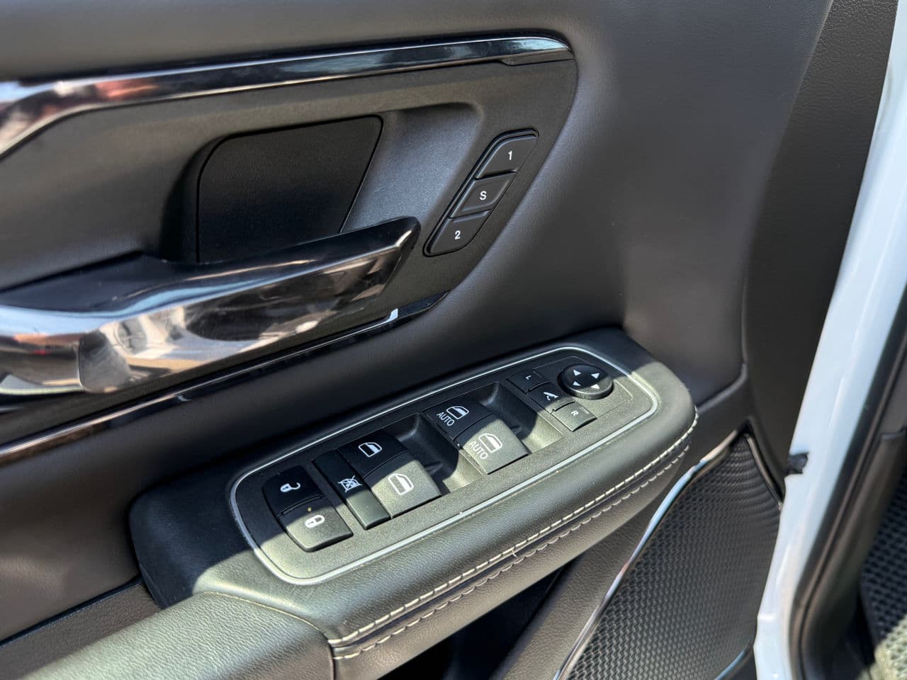 Dodge RAM 2021 — Миниатюра 7