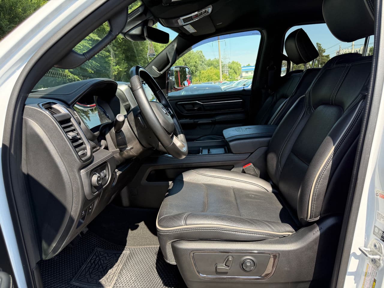 Dodge RAM 2021 — Миниатюра 6