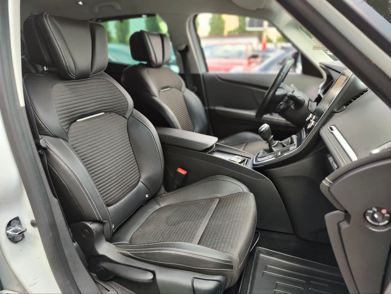 Renault Scenic 2017 — Миниатюра 7