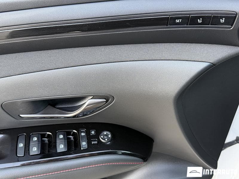 Hyundai Tucson 2022 — Миниатюра 8