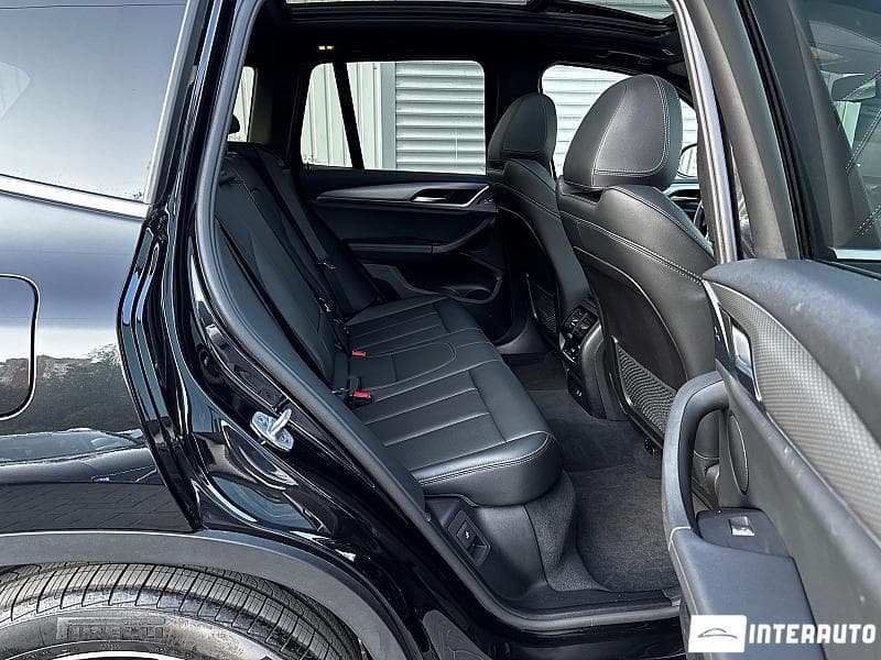 BMW X3 3.0i 2023 — Миниатюра 14
