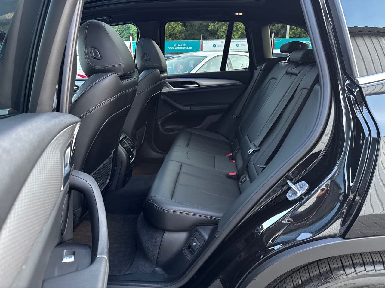 BMW X3 3.0i 2023 — Миниатюра 6