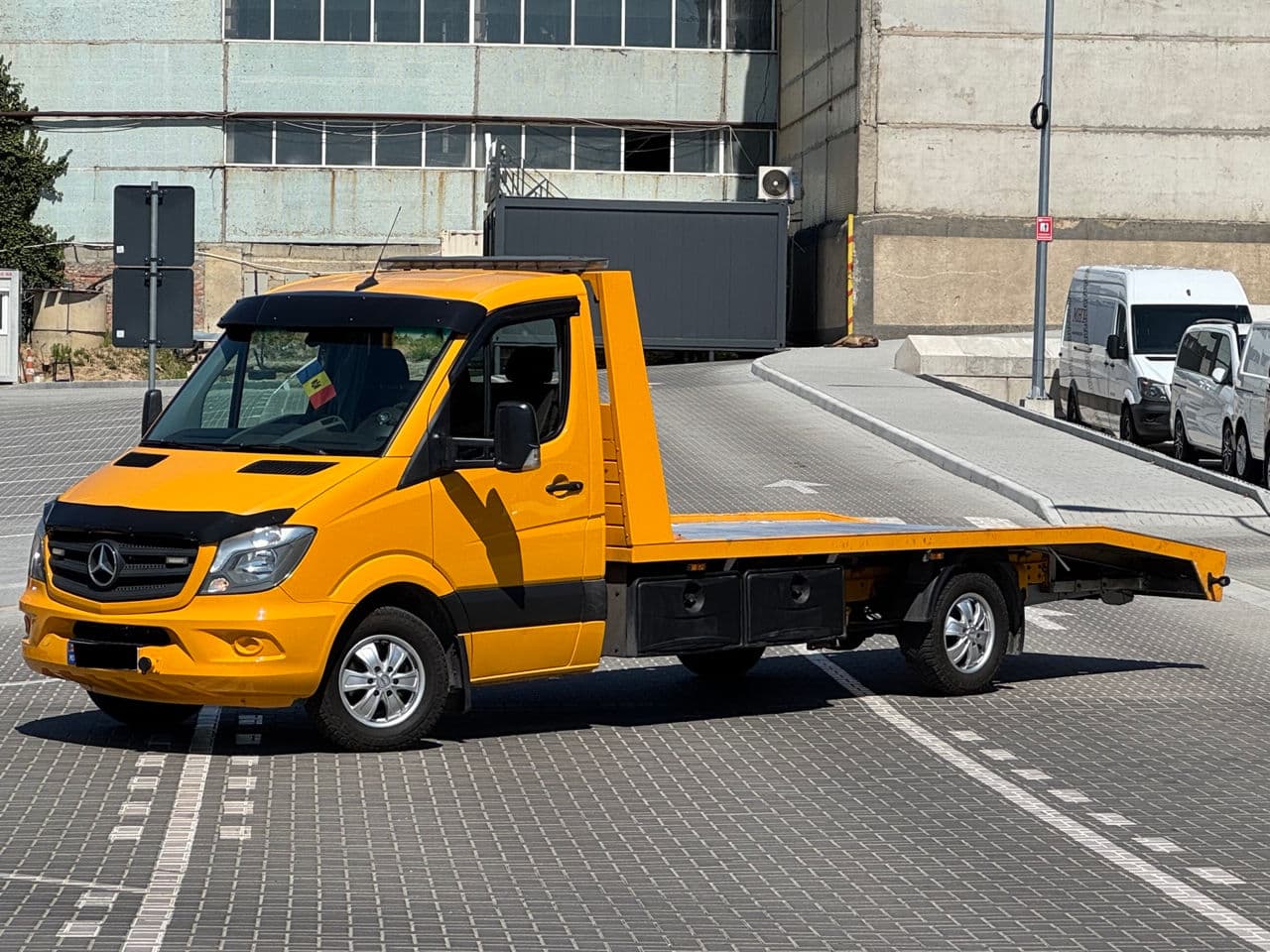 Mercedes Sprinter 2018 — Миниатюра 2