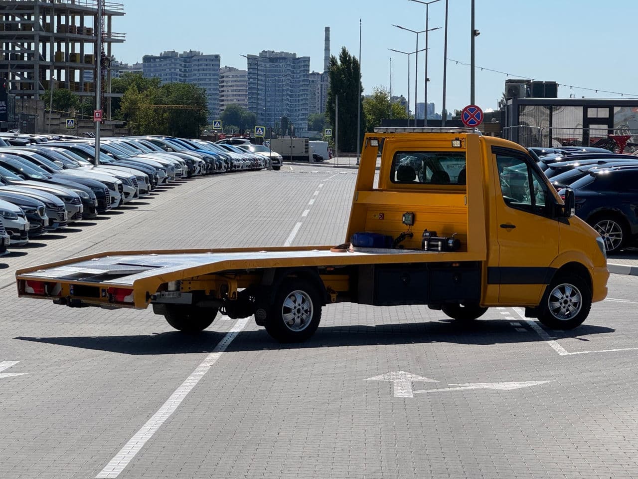 Mercedes Sprinter 2018 — Миниатюра 3