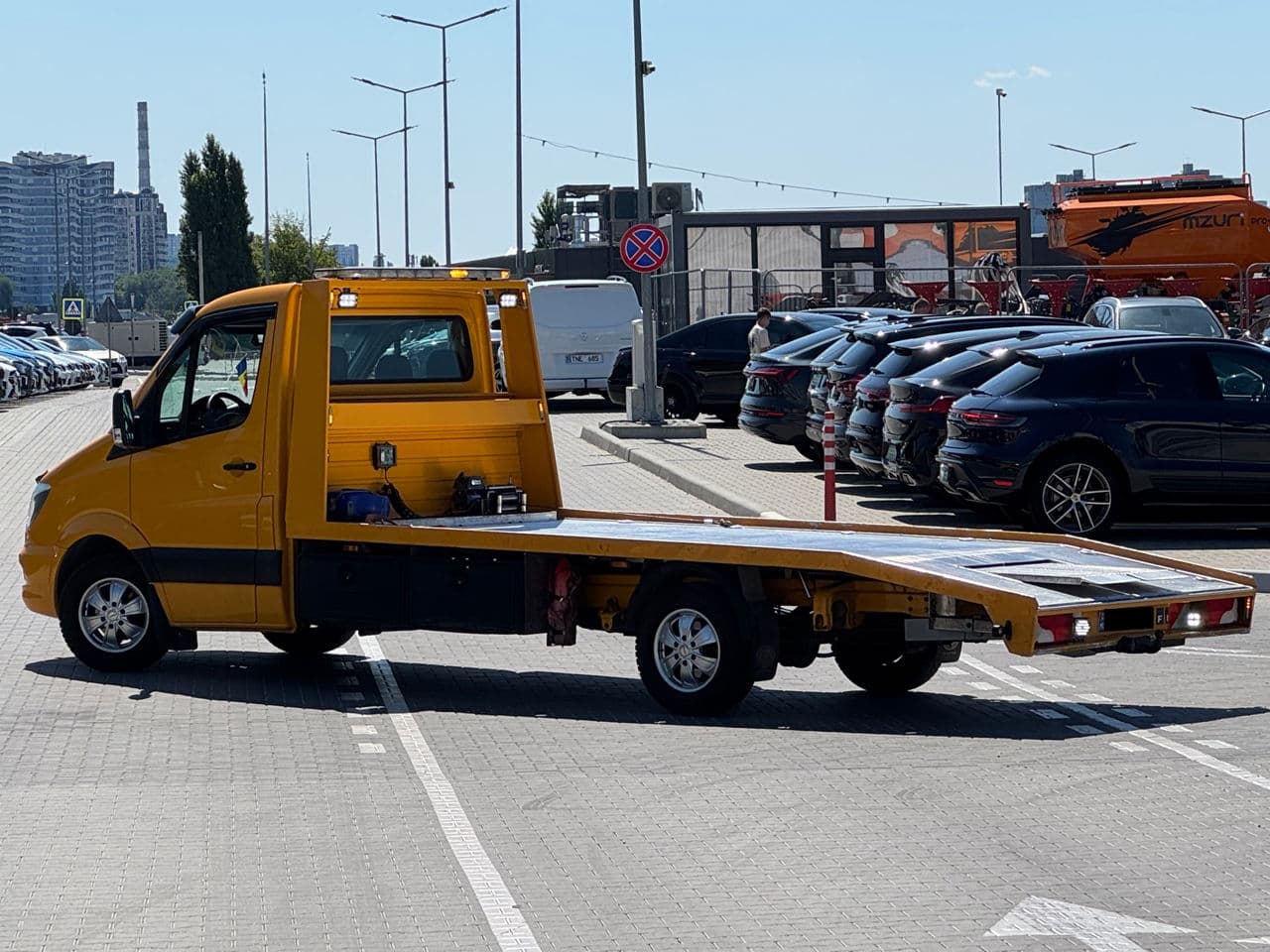 Mercedes Sprinter 2018 — Миниатюра 4