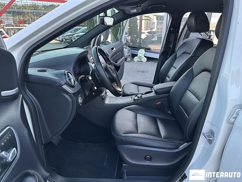 Mercedes B 250E 2015 — Миниатюра 4