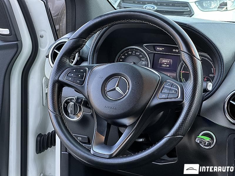 Mercedes B 250E 2015 — Миниатюра 6