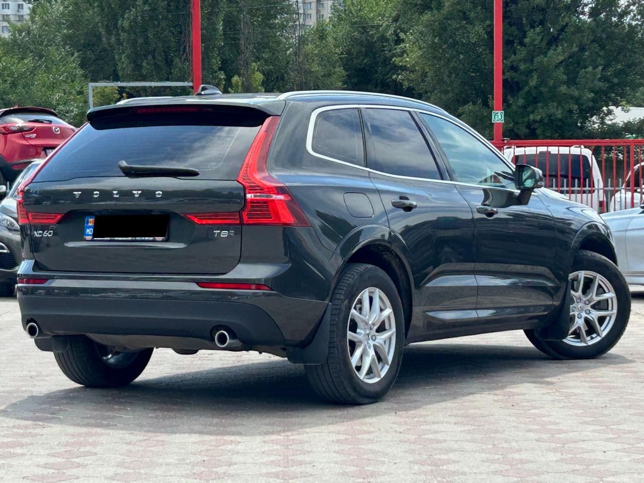 Volvo XC 60 2019 — Миниатюра 3