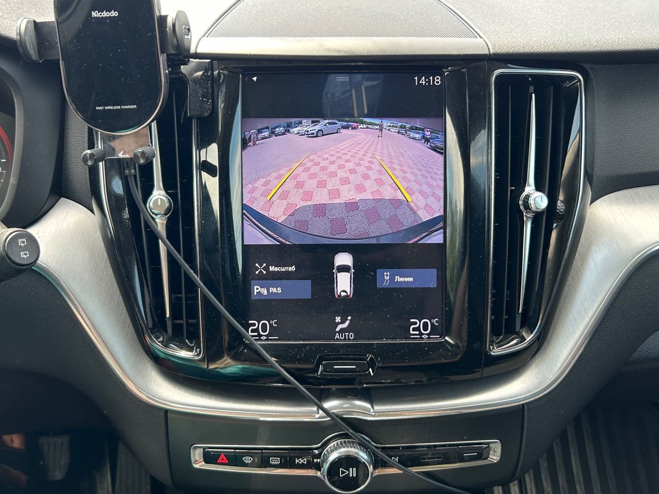 Volvo XC 60 2019 — Миниатюра 12