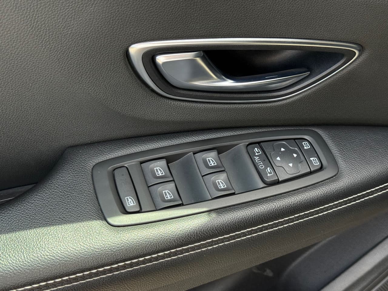 Renault Grand Scenic 2017 — Миниатюра 7