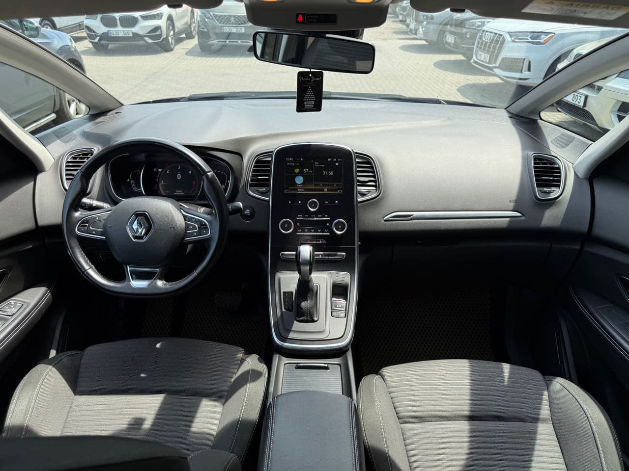 Renault Grand Scenic 2017 — Миниатюра 8