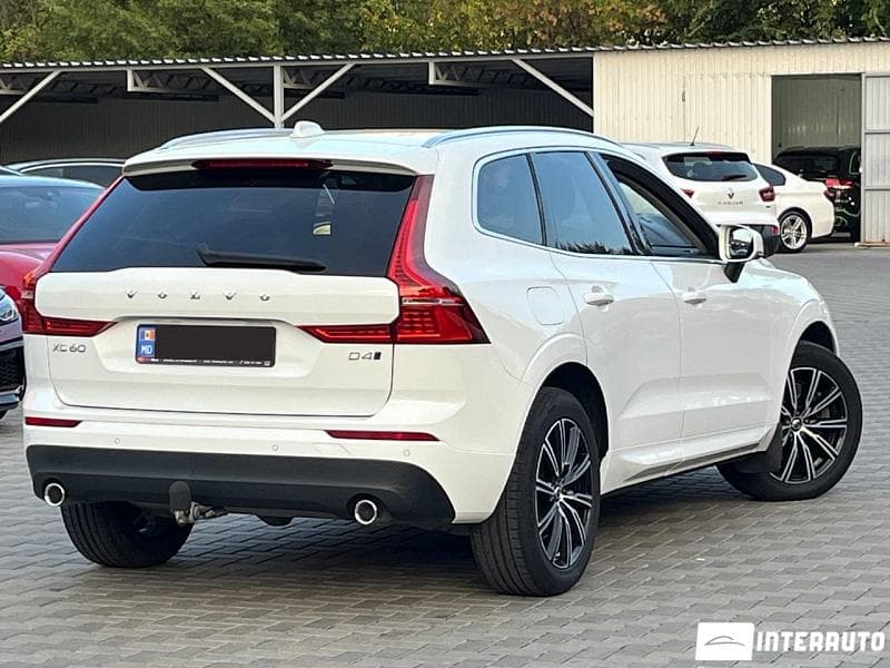 Volvo XC 60 2018 — Миниатюра 4