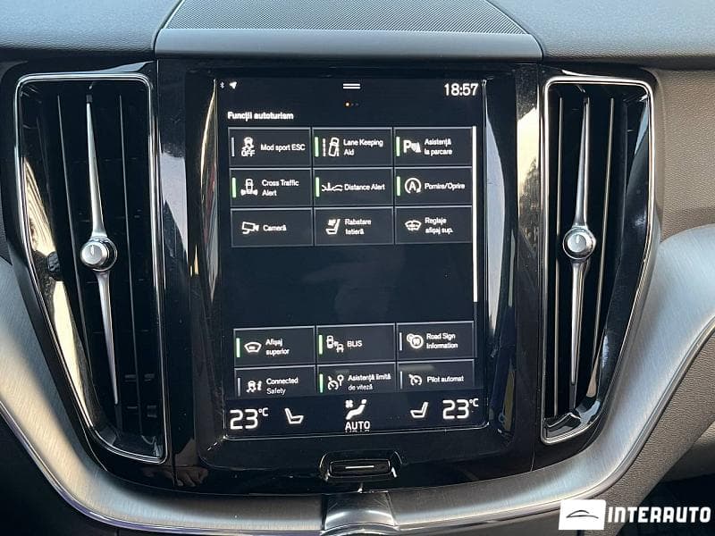 Volvo XC 60 2018 — Миниатюра 10