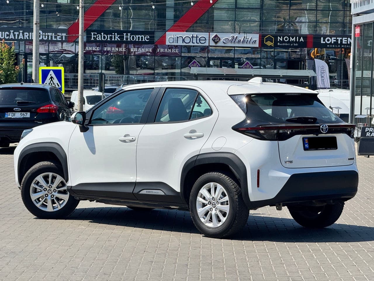 Toyota Yaris Cross 2022 — Миниатюра 4