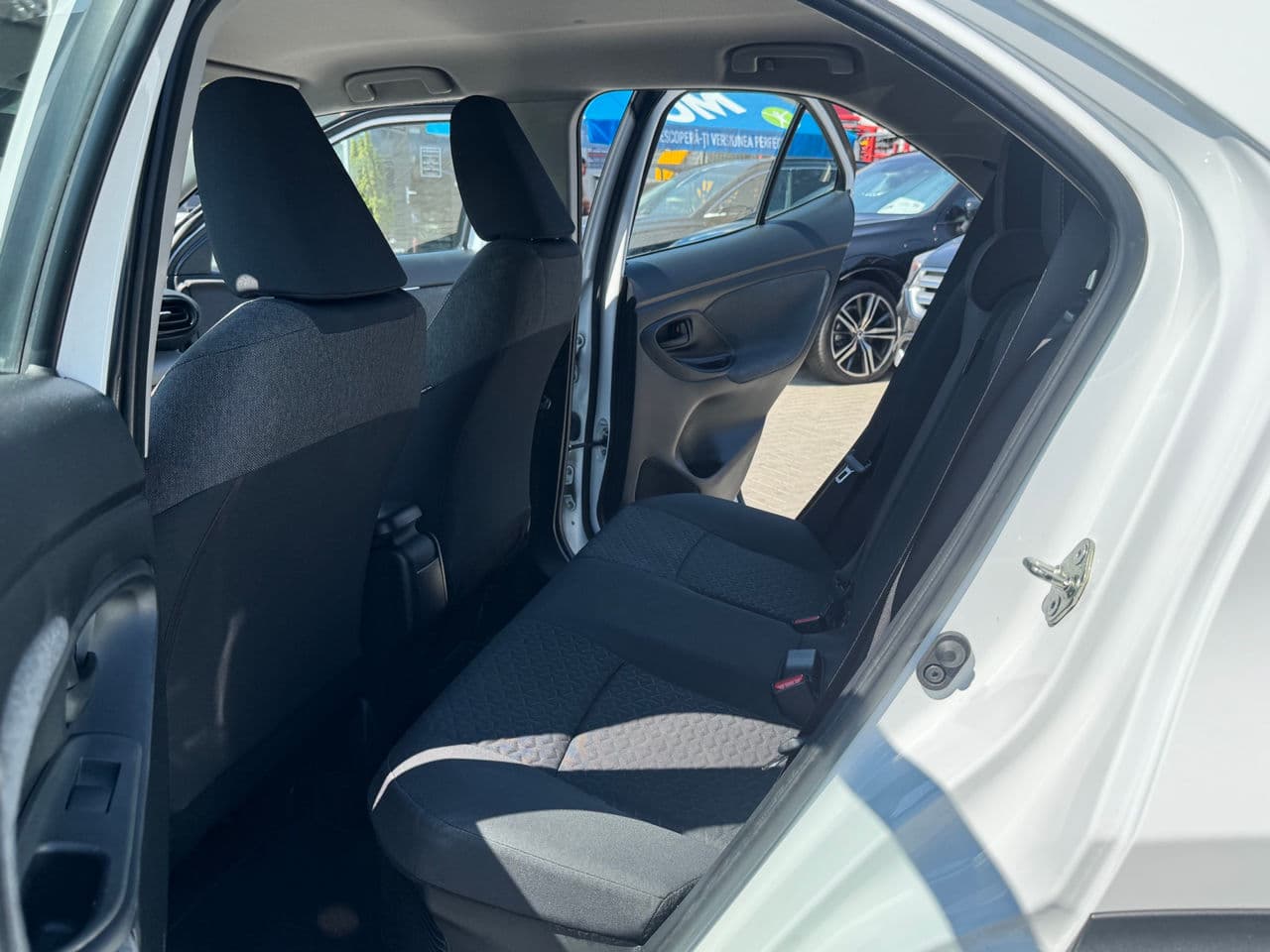Toyota Yaris Cross 2022 — Миниатюра 13