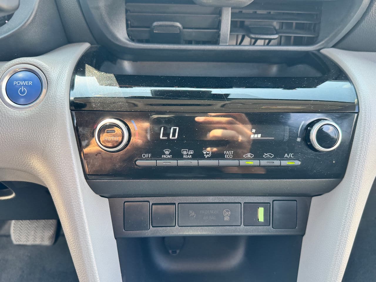 Toyota Yaris Cross 2022 — Миниатюра 11