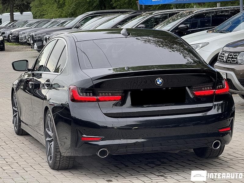 BMW 330 2019 — Миниатюра 2