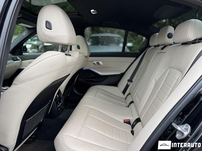 BMW 330 2019 — Миниатюра 19