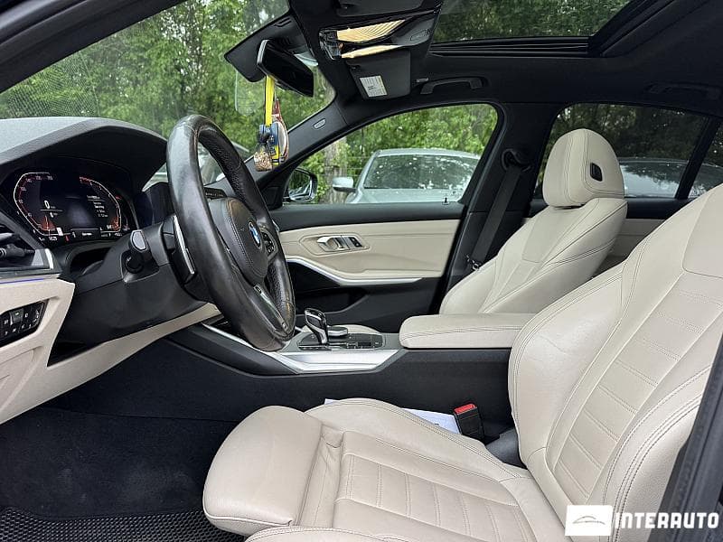 BMW 330 2019 — Миниатюра 9