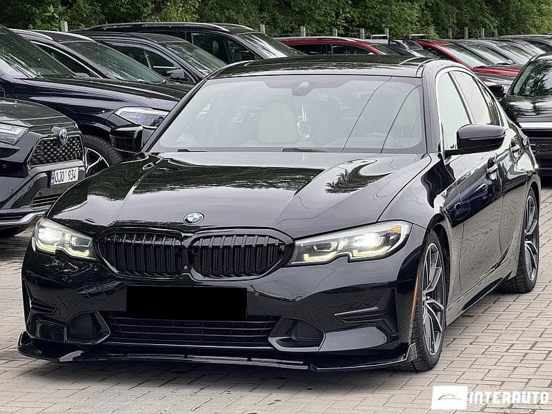 BMW 330