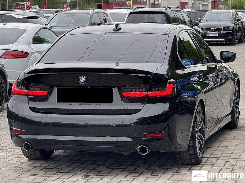 BMW 330 2019 — Миниатюра 4