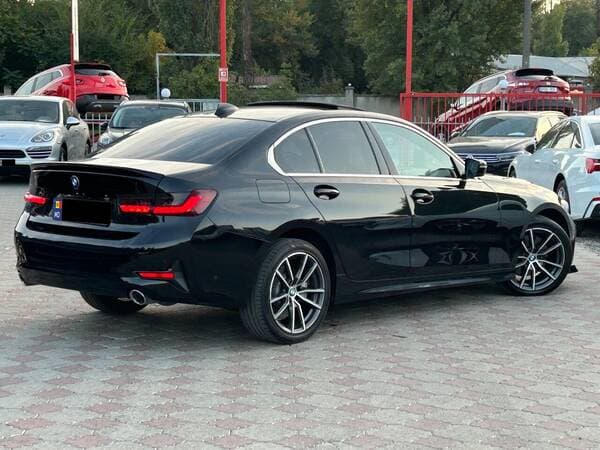 2019 BMW 330 — Miniatură 3
