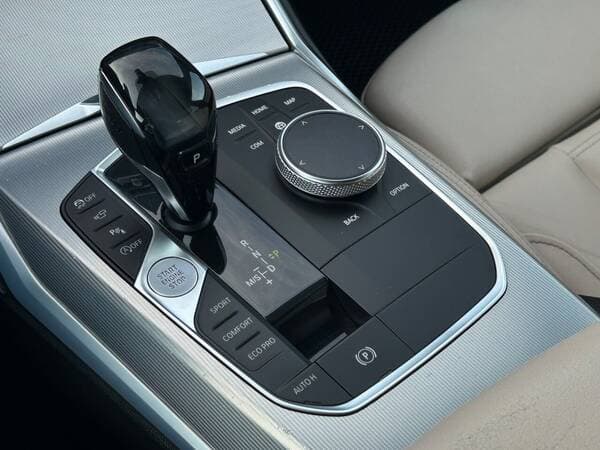 2019 BMW 330 — Miniatură 13